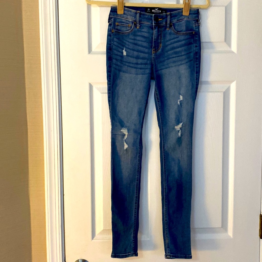 Hollister Mid-Rise Super Skinny Jeans